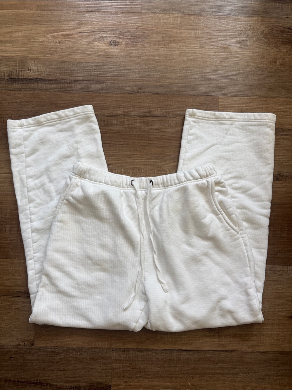 Elwood Core Straight Leg Sweatpants medium off White